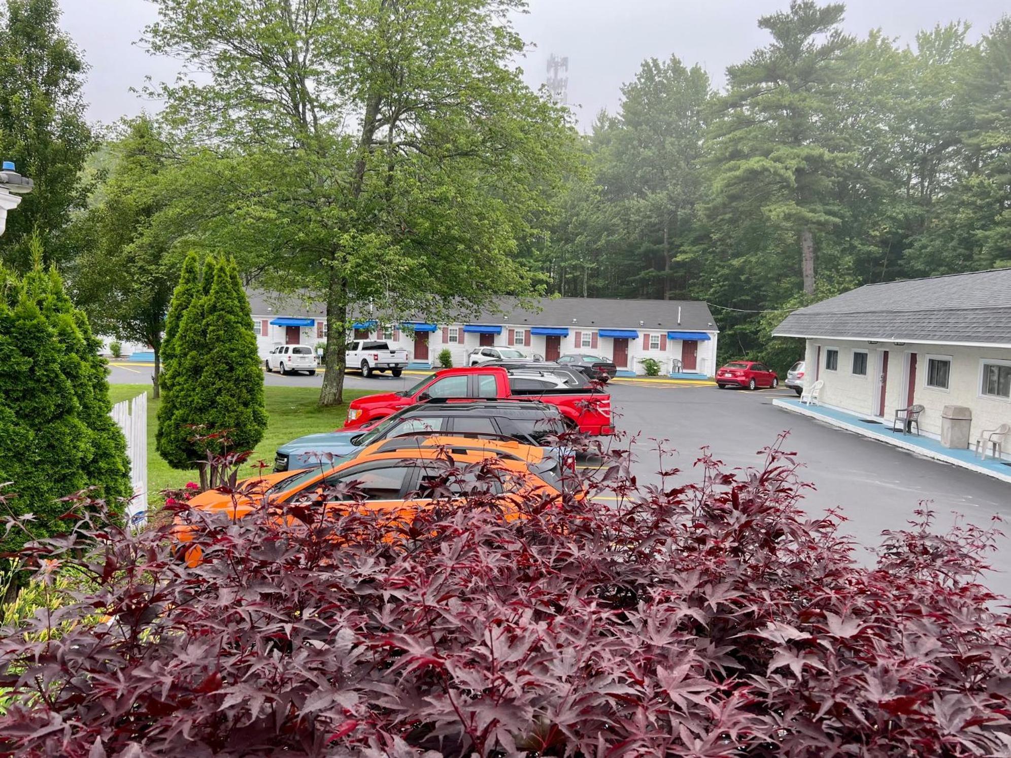 Rodeway Inn & Suites Brunswick Near Hwy 1 Экстерьер фото